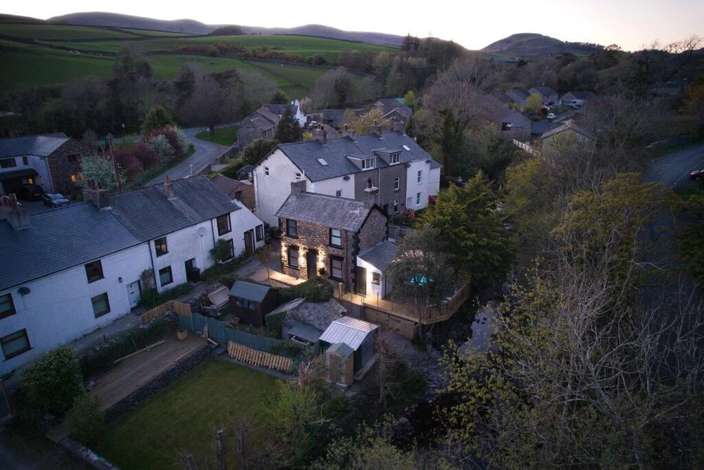 Luxurious Cottage With Hot Tub, Lake District Duddon Esterno foto