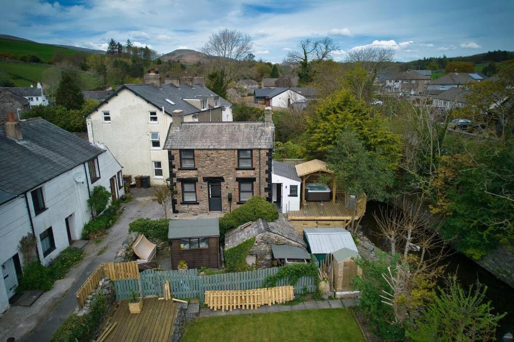 Luxurious Cottage With Hot Tub, Lake District Duddon Esterno foto